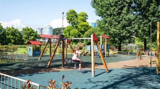 Детская площадка